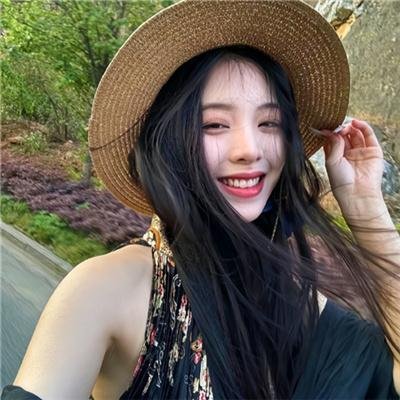 花圃里的蝴蝶